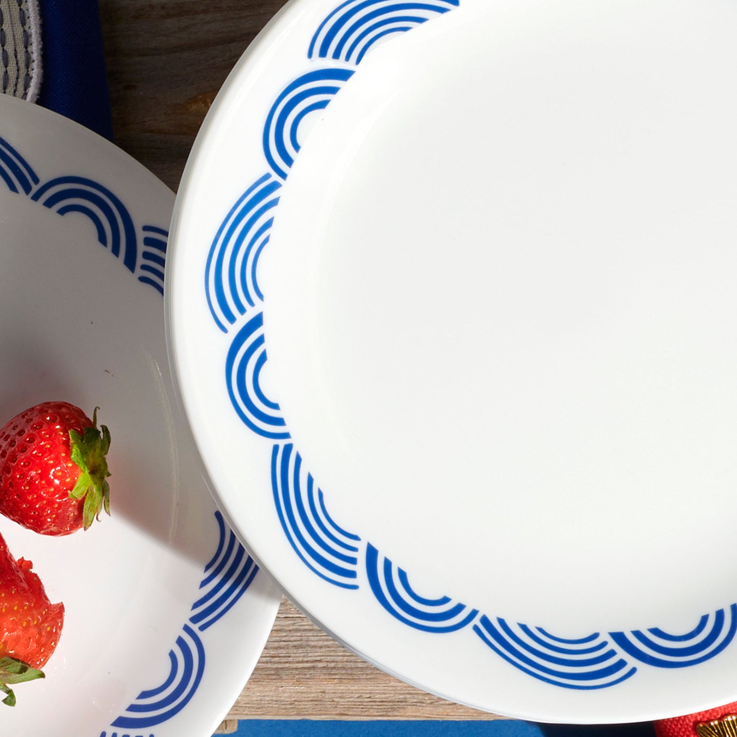 Corelle® Rolling Waves 8.5