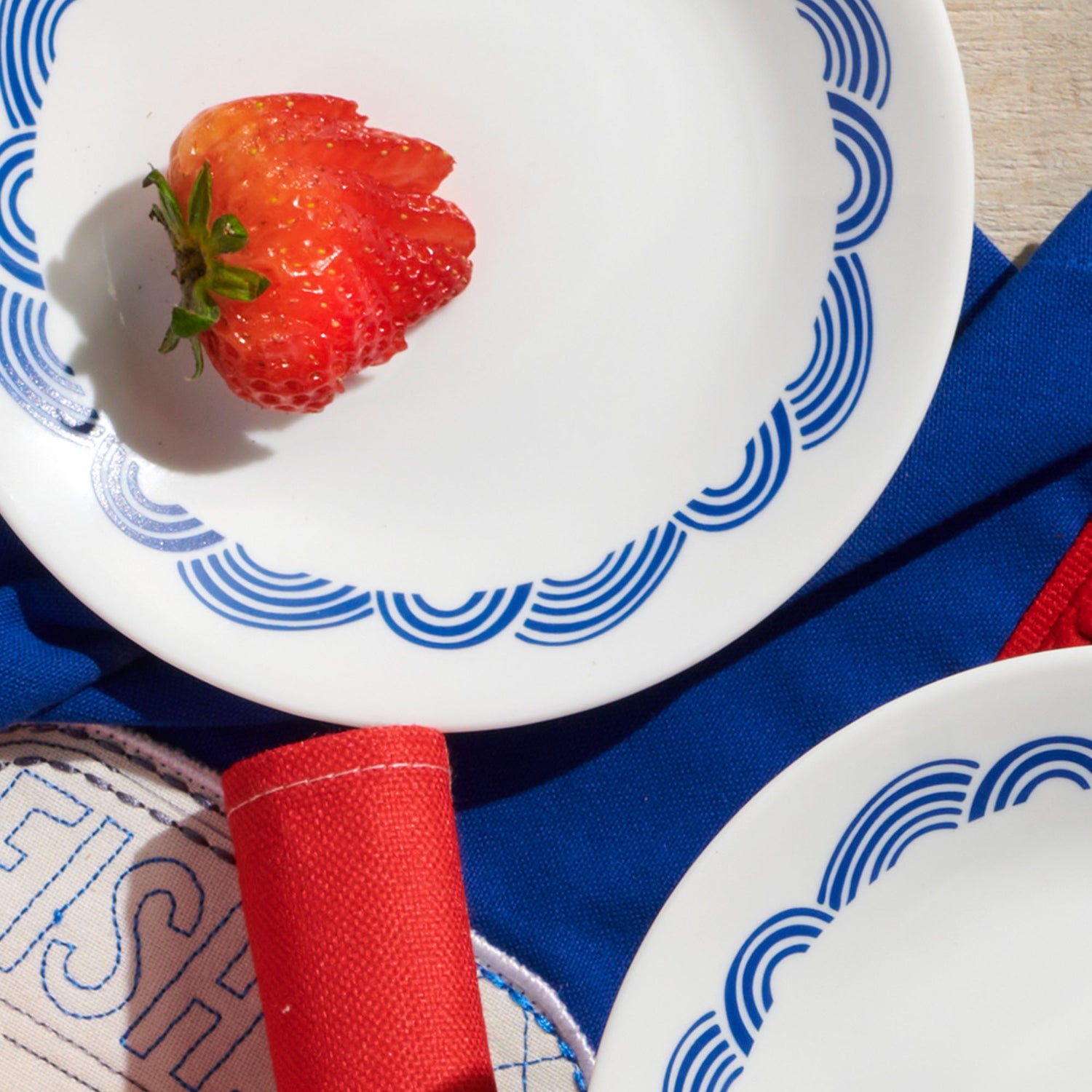 Corelle® Rolling Waves 8.5