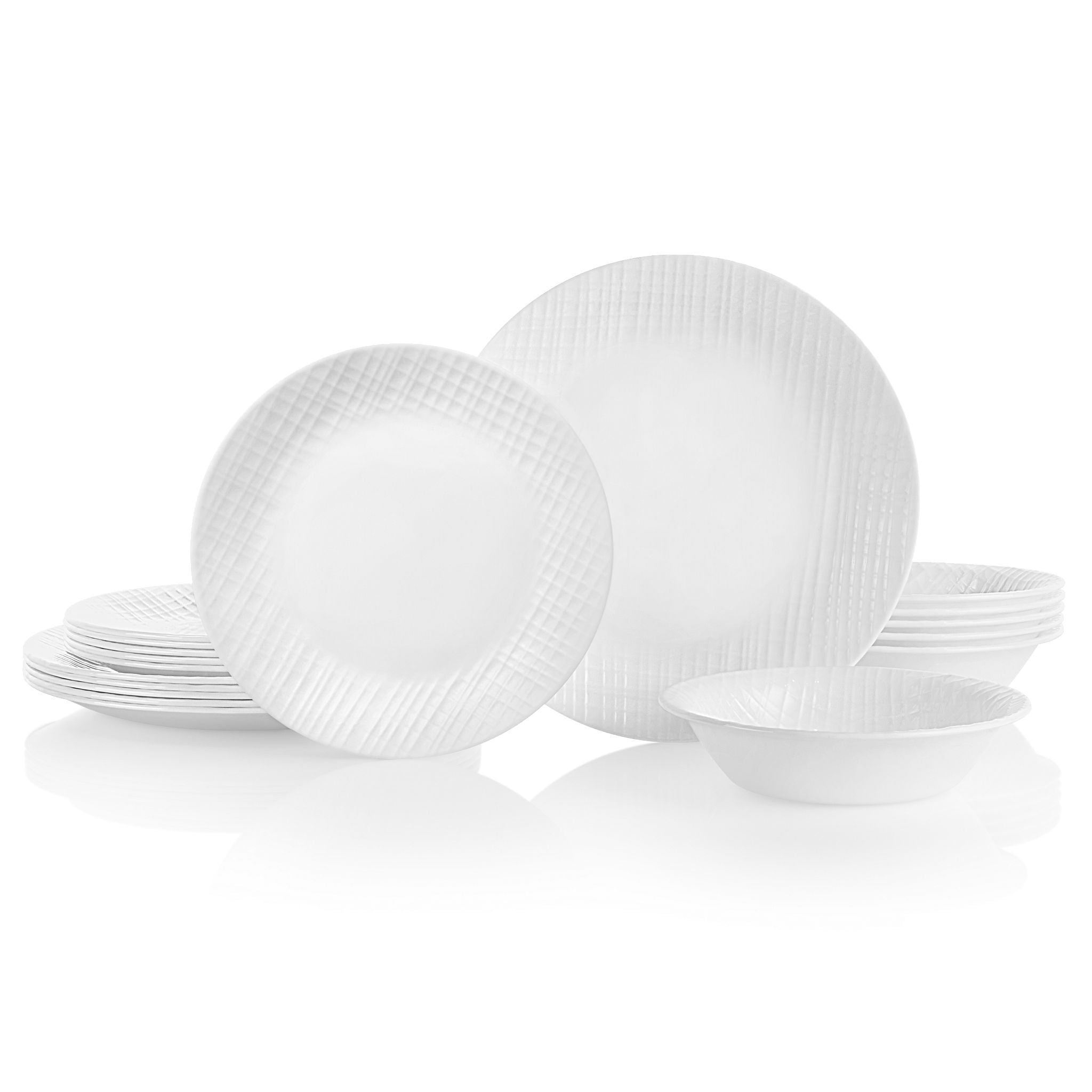 Corelle dinnerware set for 6 top