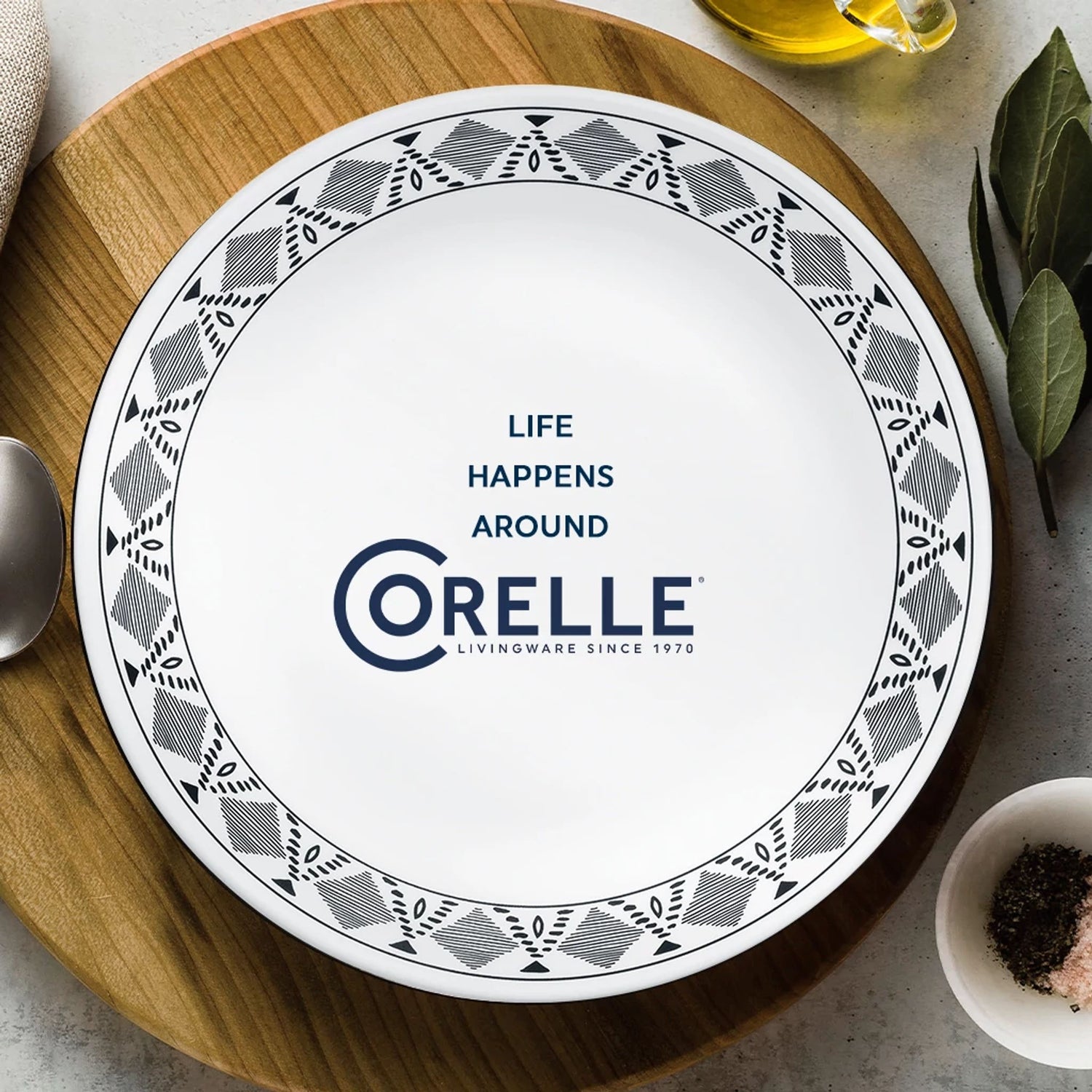  Cusco dinnerplate with thext life happens around Corelle